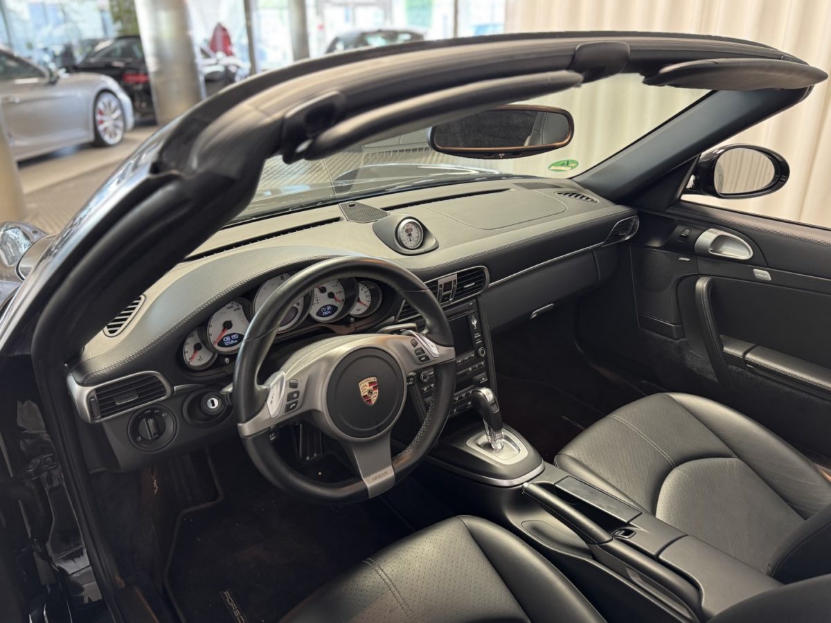 2010 PORSCHE 997 CARRERA 4S CABRIOLET PHASE 2 PDK 3L8 385CV