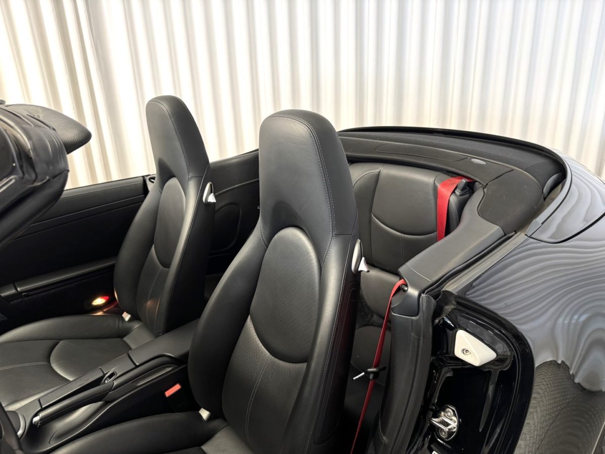 2010 PORSCHE 997 CARRERA 4S CABRIOLET PHASE 2 PDK 3L8 385CV