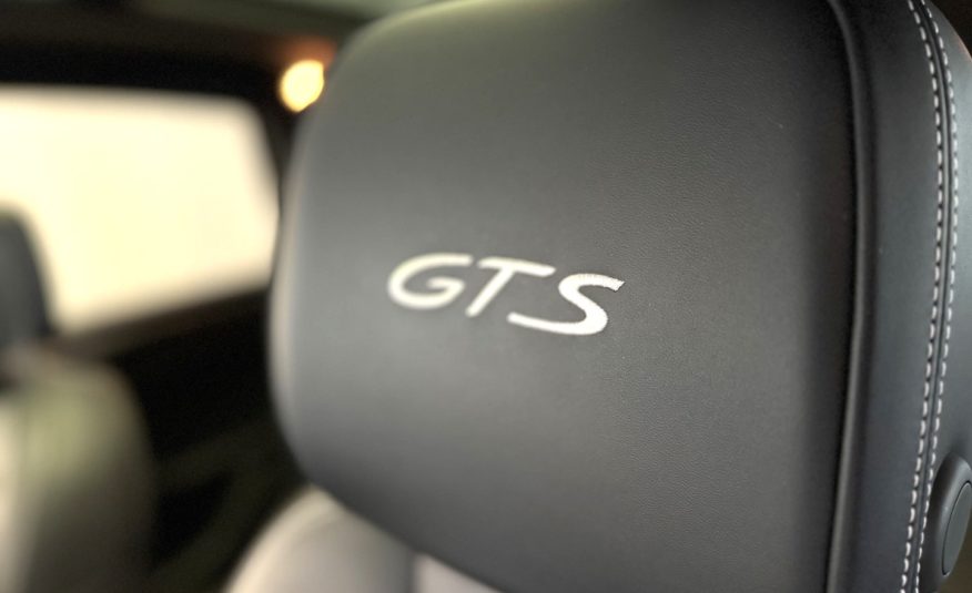 2018 PORSCHE MACAN GTS 3L0 V6 biturbo 360CV PDK