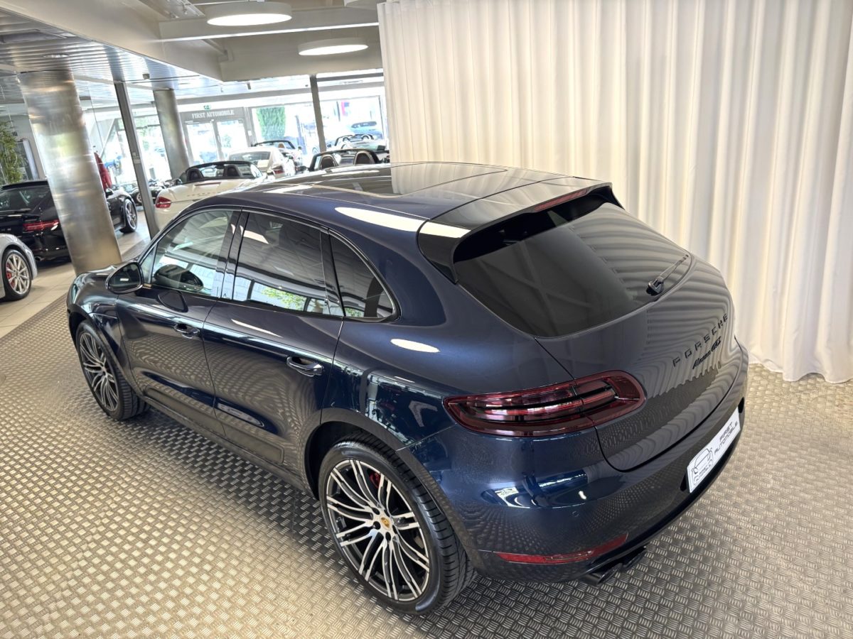 2018 PORSCHE MACAN GTS 3L0 V6 biturbo 360CV PDK