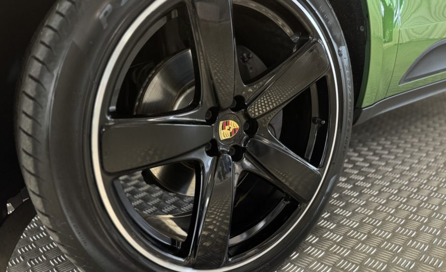 2019 PORSCHE MACAN 2.0 Litres turbo PHASE 2 245CV PDK
