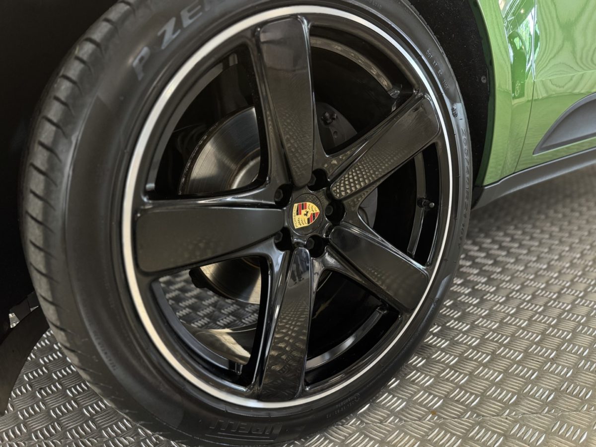 2019 PORSCHE MACAN 2.0 Litres turbo PHASE 2 245CV PDK