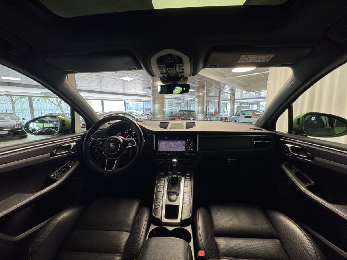 2019 PORSCHE MACAN 2.0 Litres turbo PHASE 2 245CV PDK