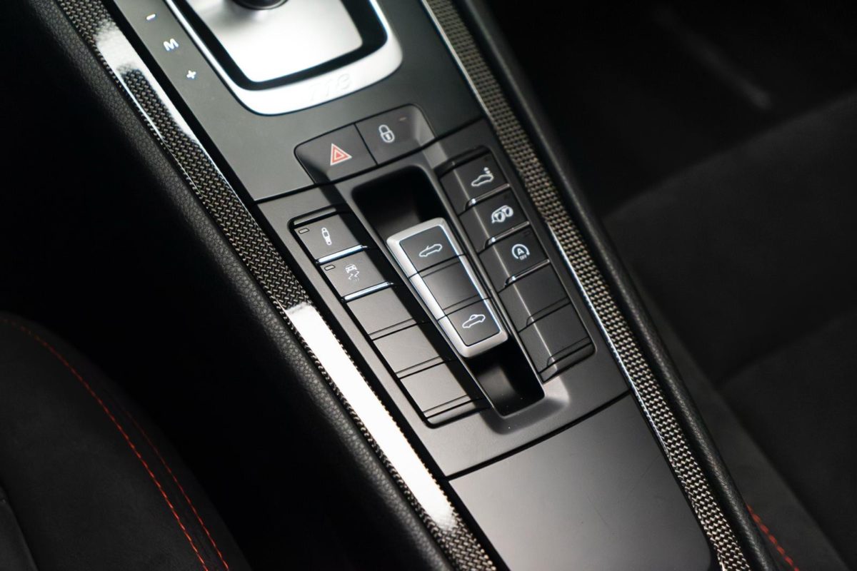 2017 PORSCHE BOXSTER 718 2L0 300CV PDK PSE