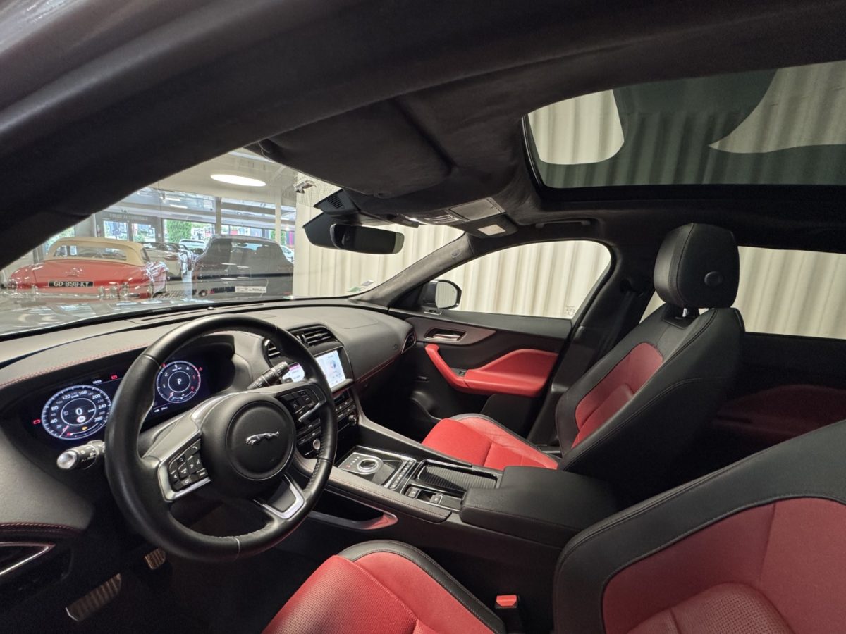2020 JAGUAR F-PACE 2.0 D 180 CH CHEQUERED FLAG AWD BVA8