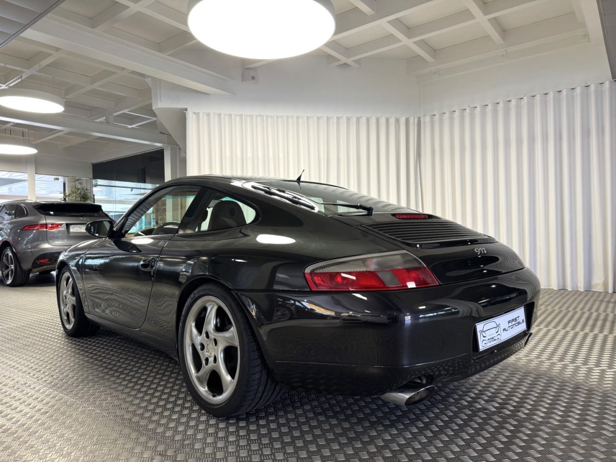2000 PORSCHE 996 MILLENIUM CARRERA 4 3L4 300CV BV6