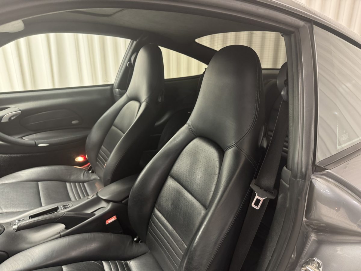 2001 PORSCHE 996 CARRERA 3L4 300CV BV6