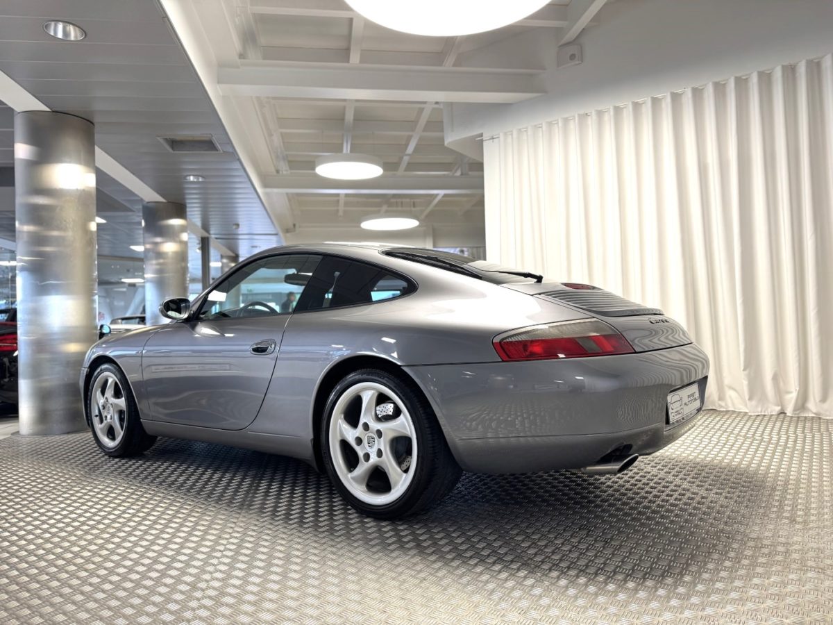 2001 PORSCHE 996 CARRERA 3L4 300CV BV6