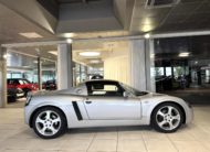 2002 OPEL SPEEDSTER 2L2 16V 147CV