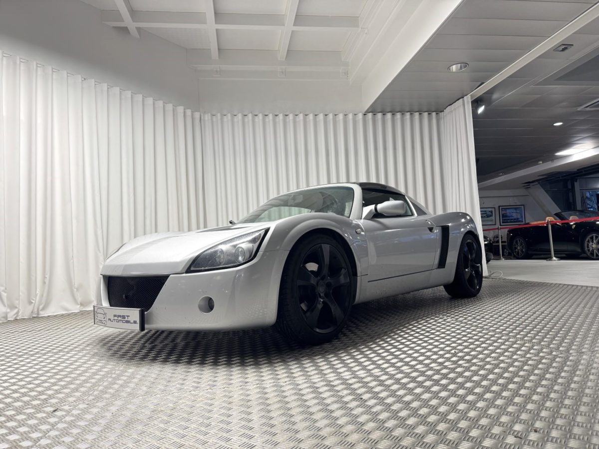 2002 OPEL SPEEDSTER 2L2 16V 147CV