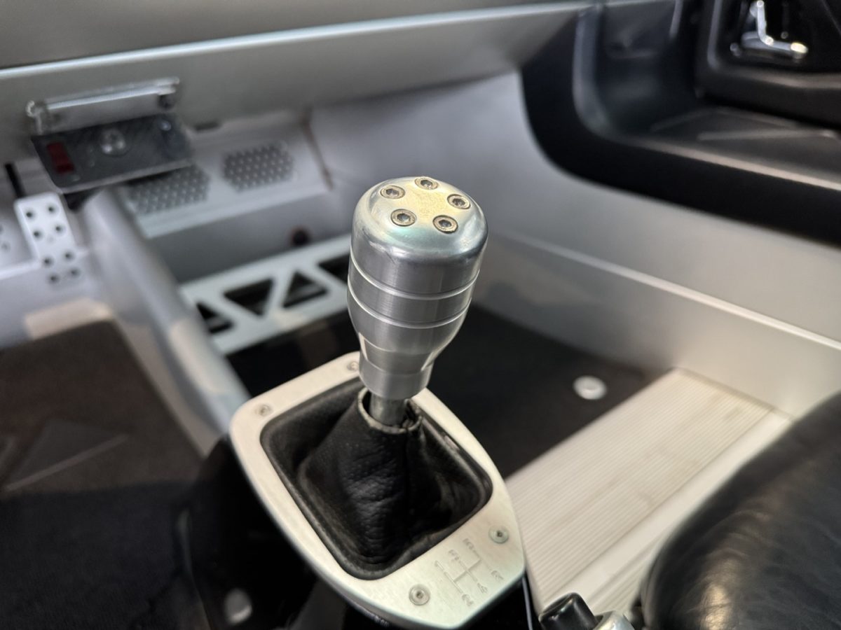 2002 OPEL SPEEDSTER 2L2 16V 147CV