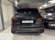 2018 PORSCHE CAYENNE V6 416 CH HYBRIDE PLATINUM EDITION