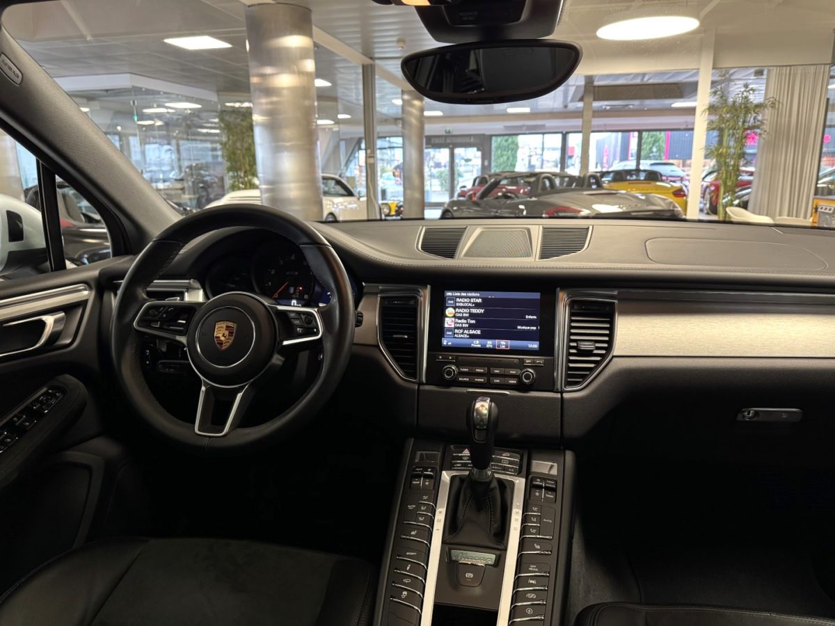 2018 PORSCHE MACAN GTS 3L0 V6 biturbo 360CV PDK