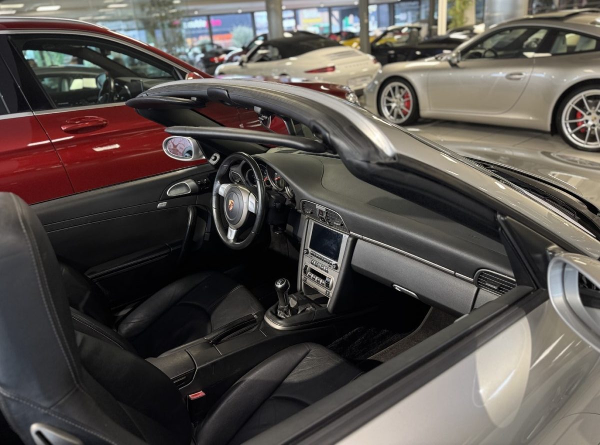 2005 PORSCHE 997 CARRERA CABRIOLET 3L6 325CV BV6