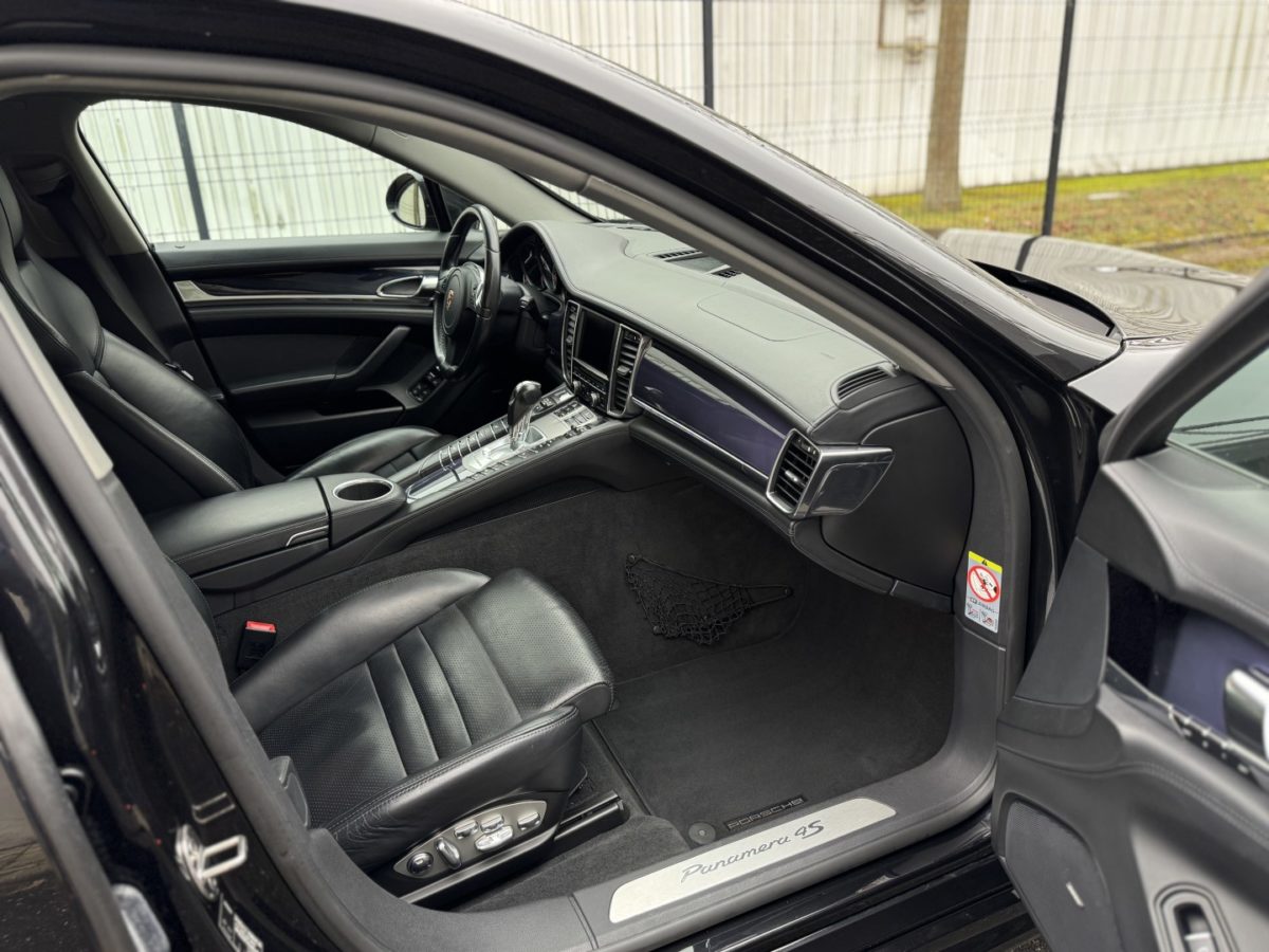 2012 PORSCHE PANAMERA 4S 4.8L 400CV PDK