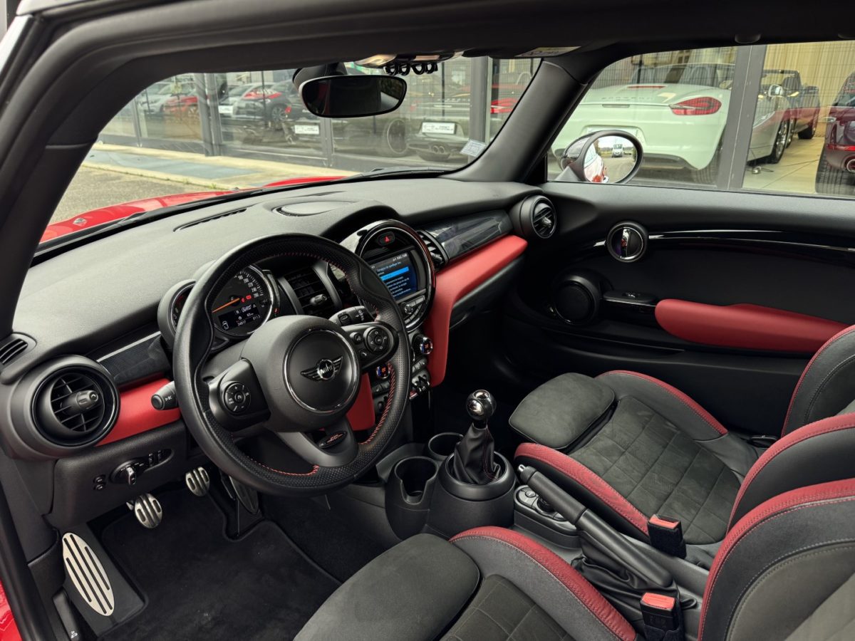 2018 MINI COOPER JOHN COOPER WORKS 3P III 1.5L 136CV BM