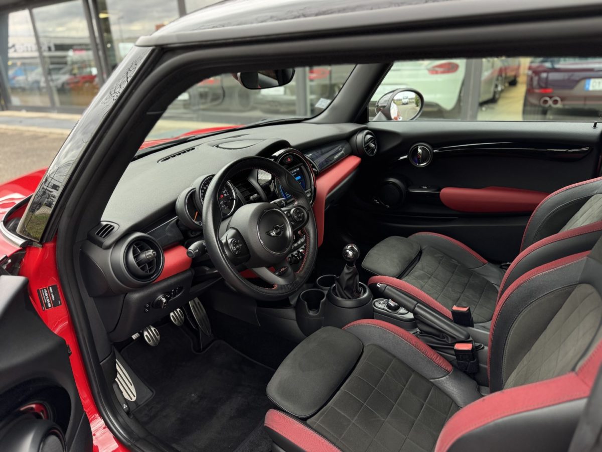 2018 MINI COOPER JOHN COOPER WORKS 3P III 1.5L 136CV BM