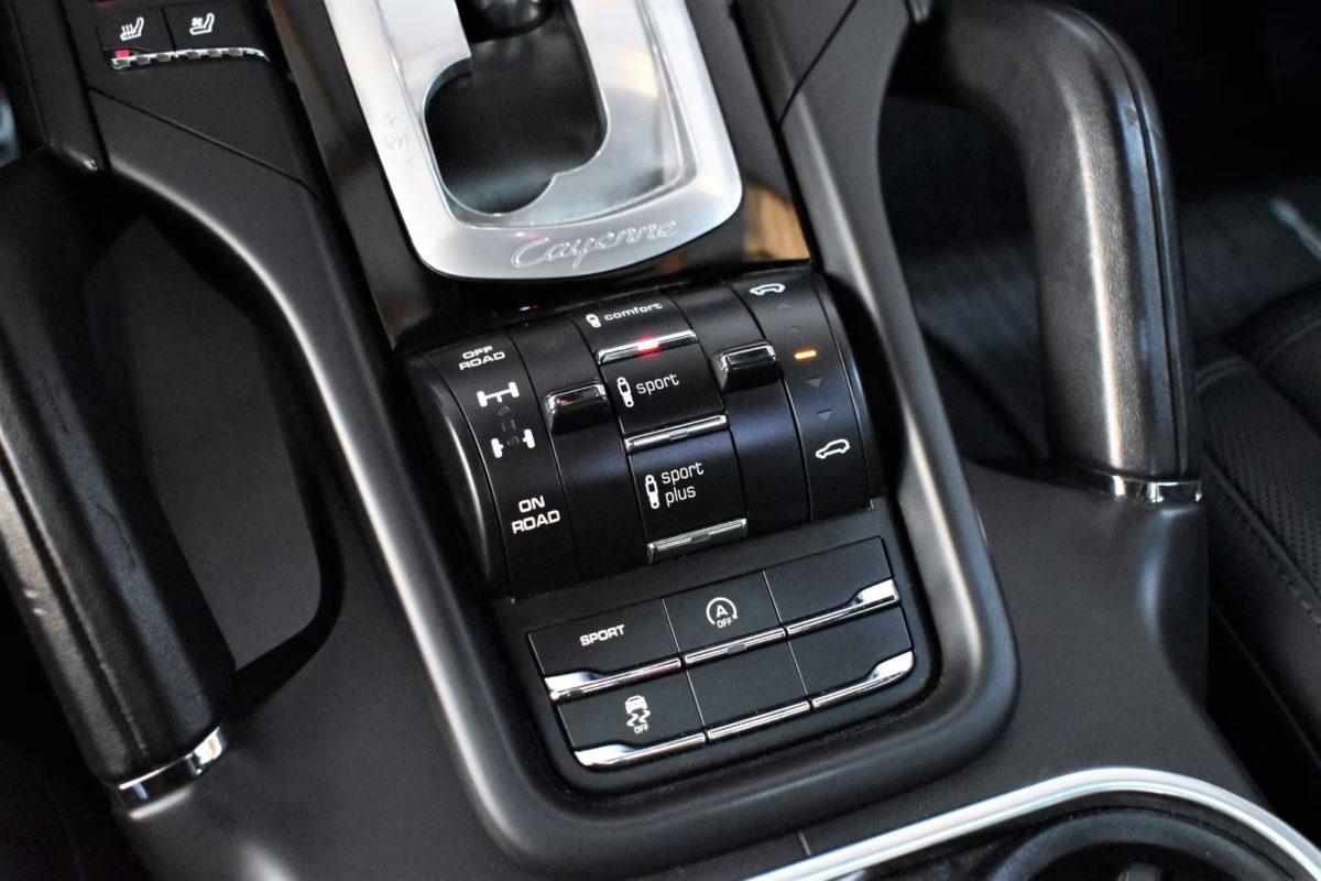2014 PORSCHE CAYENNE S V8 TIPTRONIC