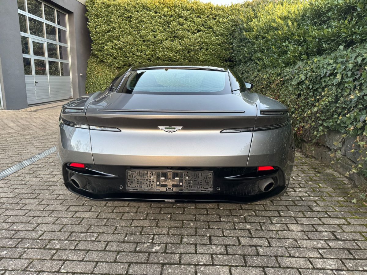 2019 ASTON MARTIN DB11 4L0 COUPE V8 510CV BVA8
