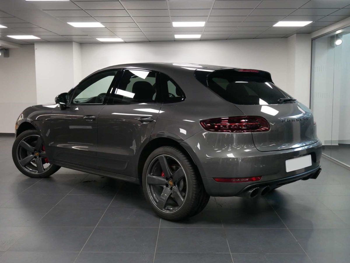 2018 PORSCHE MACAN GTS 3L0 V6 biturbo 360CV PDK