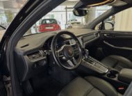 2017 PORSCHE MACAN 2.0 Litres turbo 252CV PDK