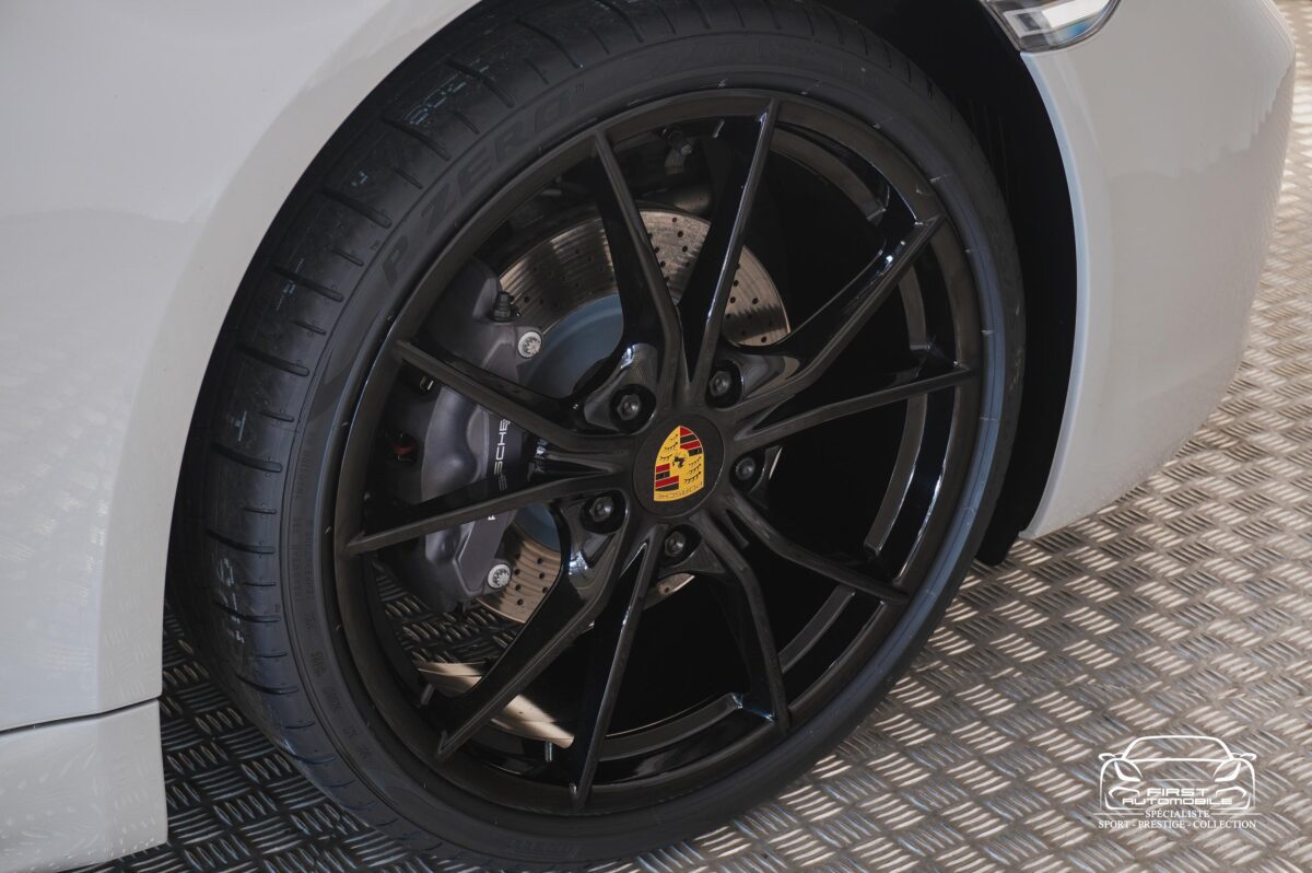 2018 PORSCHE BOXSTER 718 2.0L 300 CV PDK PSE