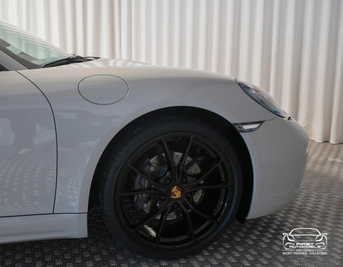 2018 PORSCHE BOXSTER 718 2.0L 300 CV PDK PSE