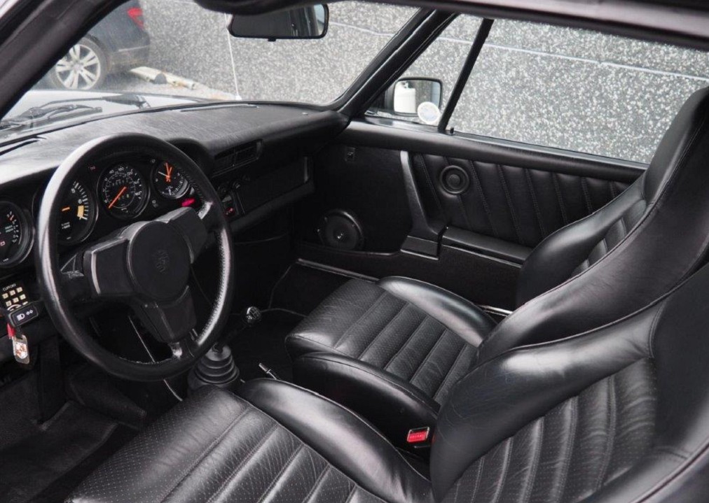 1983 PORSCHE 911 SC 3L0 CABRIOLET 204 CH BVM5