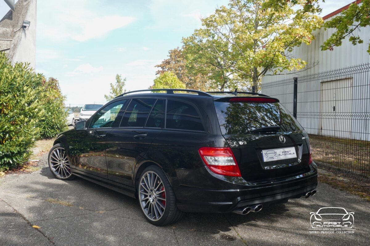 2011 MERCEDES BENZ C 63 AMG BREAK V8 6.3L 457 CH BVA7